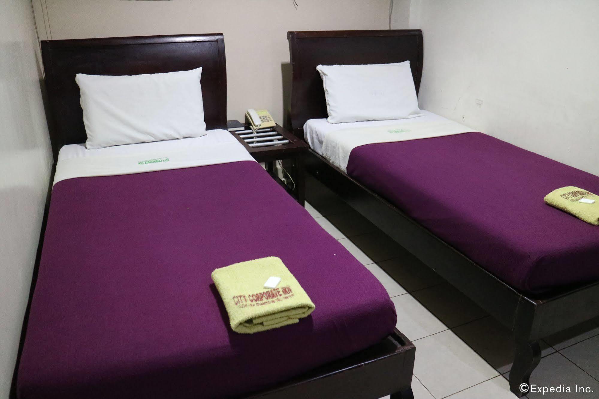 City Corporate Inn Iloilo City Dış mekan fotoğraf